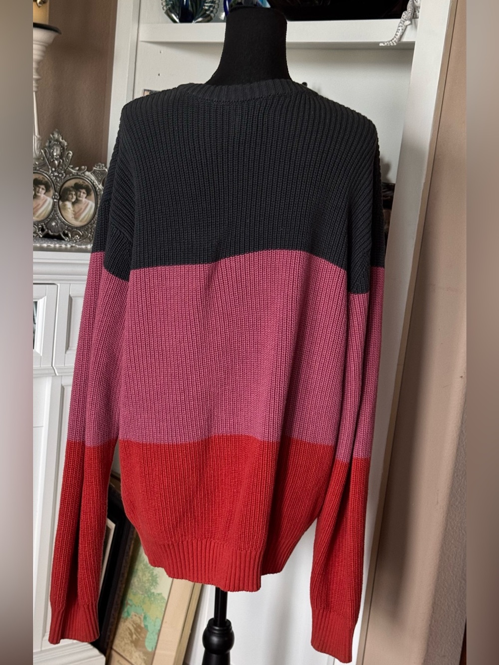 Obey Colorblock Crew Sweater - Picture 2 of 9